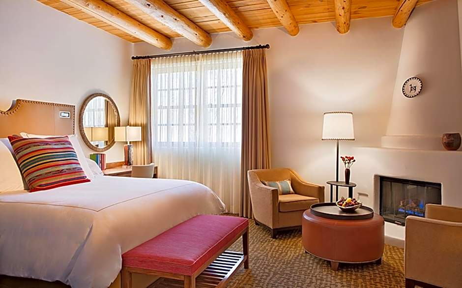 Rosewood Inn of the Anasazi