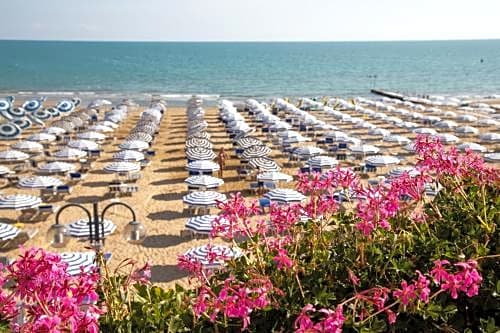 Hotel Telenia