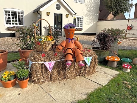St Leonards Farmhouse