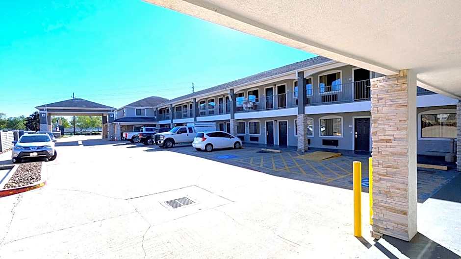 Super 8 by Wyndham Houston/Willowbrook/Hwy 249