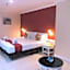 Bay Hotel Srinakarin