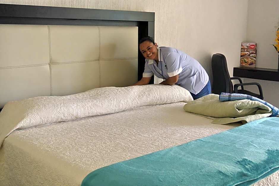 Parque Inn Hotel & Suites