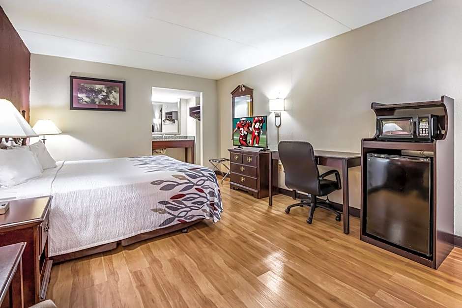 Red Roof Inn Caryville