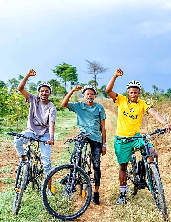 Weru Weru River Lodge