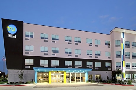 Tru by Hilton Bryan College Station, TX