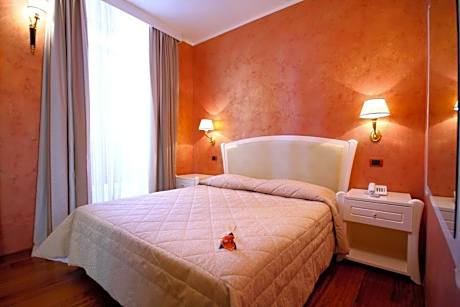 Comfort Single Room with Shower