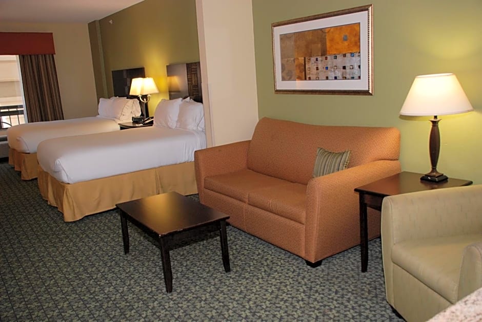 Holiday Inn Express & Suites Covington