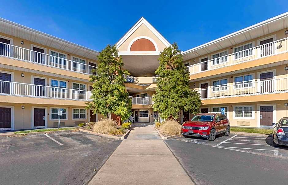 Extended Stay America Select Suites - St. Louis - Westport - East Lackland Rd.