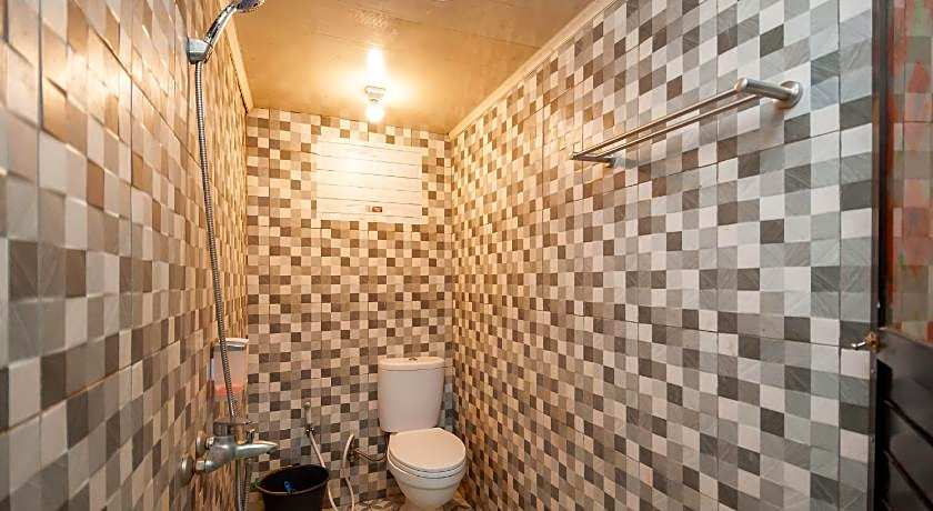 OYO 3305 Bumi Siliwangi Residence