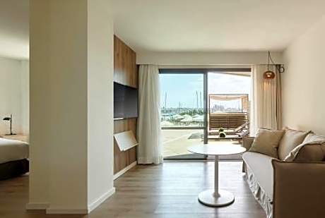 The Level Grand Premium Room Sea View