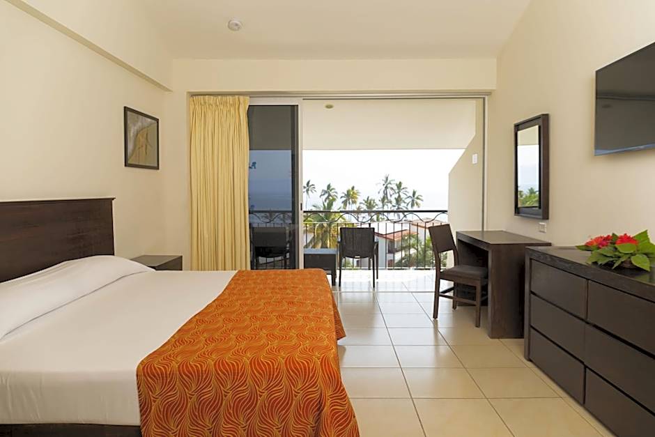 Costa Club Punta Arena