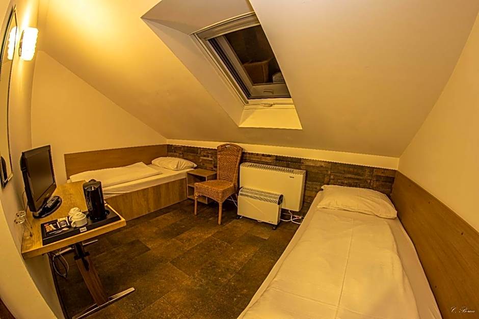 Apparthotel Alte Innbrücke-24Std-Self-Check in-Haustiere Willkommen