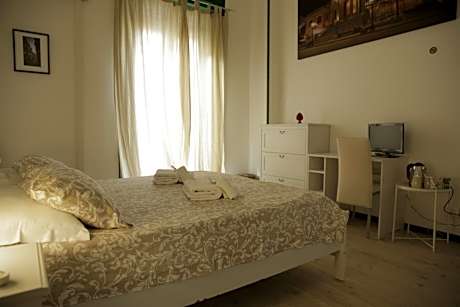 Double Room with Private External Bathroom