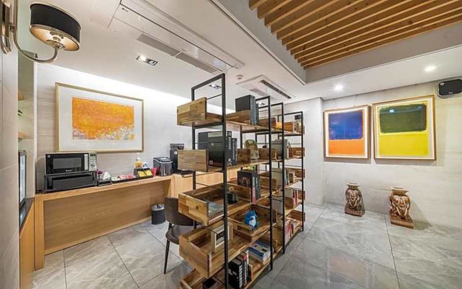 Bundang Jeongja Carlton