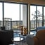 Loft In The Heart Of Americana, Have An Artsy Stay