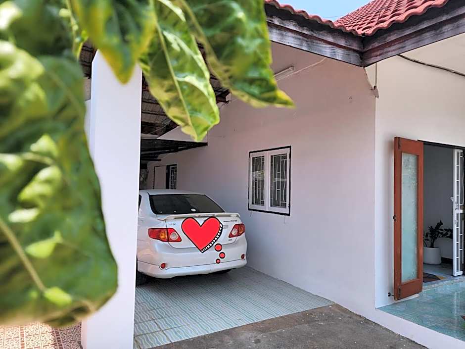 GOOD VIBE garden house Sattahip