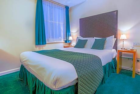 Double Room - Lower Ground Floor