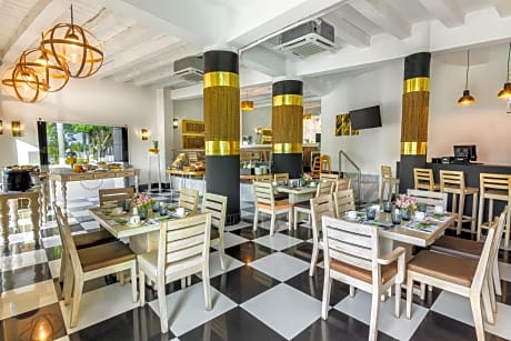 GHL Collection Armería Real Hotel