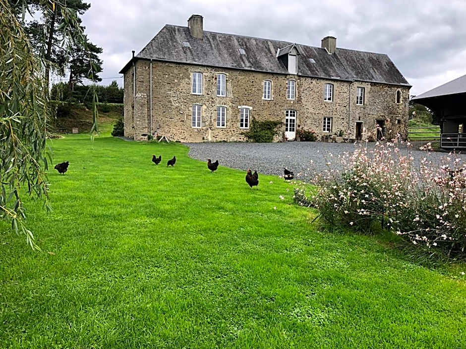 Ancien hôtel aux moines Pierrefitte St Lo
