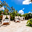 Hodelpa Garden Court