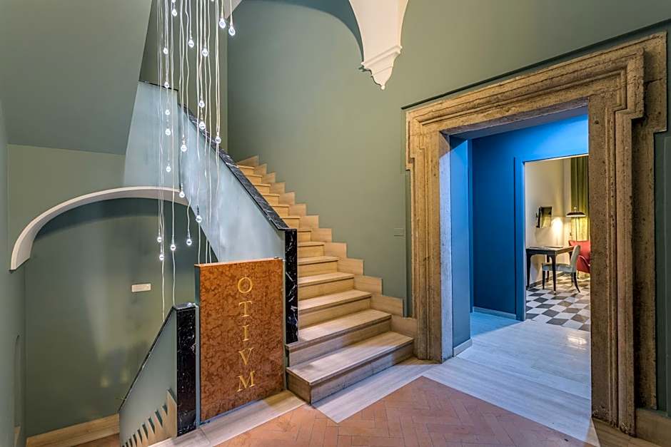 Otivm Hotel