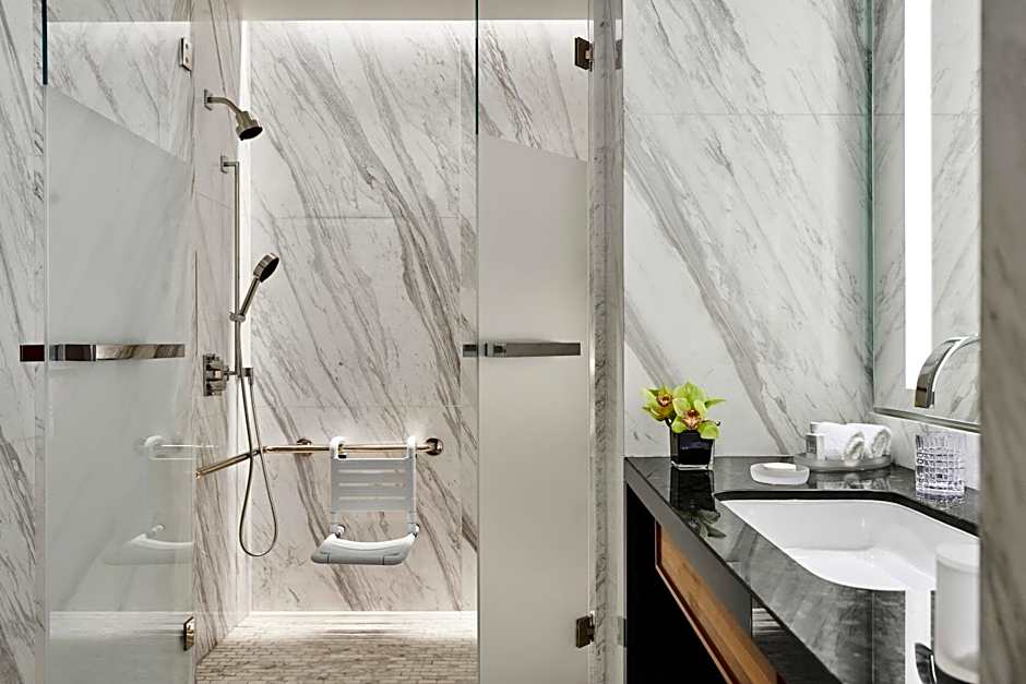 Four Seasons Hotel Madrid