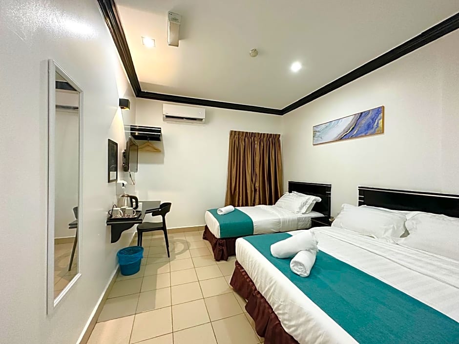 Hotel Tourist City Centre by HotSpot Essential