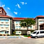 La Quinta Inn & Suites by Wyndham Laredo Airport
