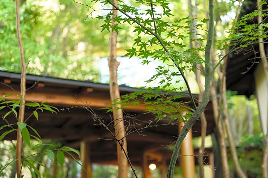 Yufuin Onsen Ryokan Mebaeso