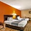 Econo Lodge Inn & Suites Windsor Locks Bradley Airport