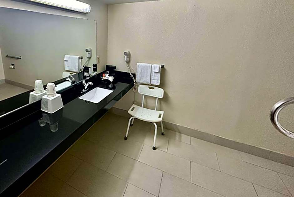 Super 8 by Wyndham Athens TX