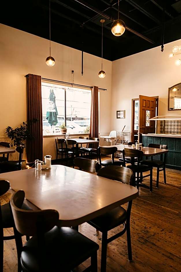 The Brooks Hotel Restaurant and Lounge