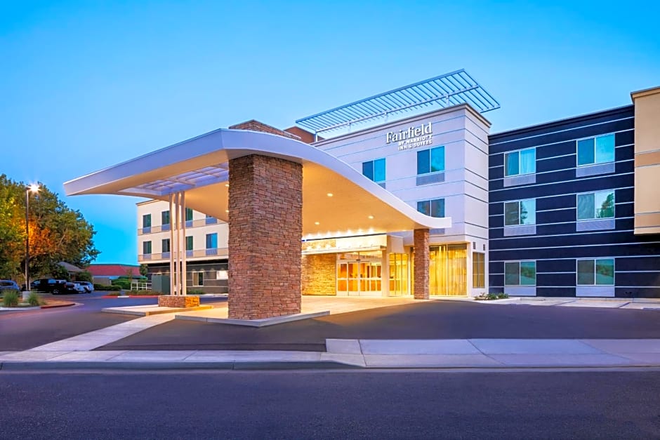 Fairfield Inn & Suites by Marriott Fresno North/Shaw Avenue