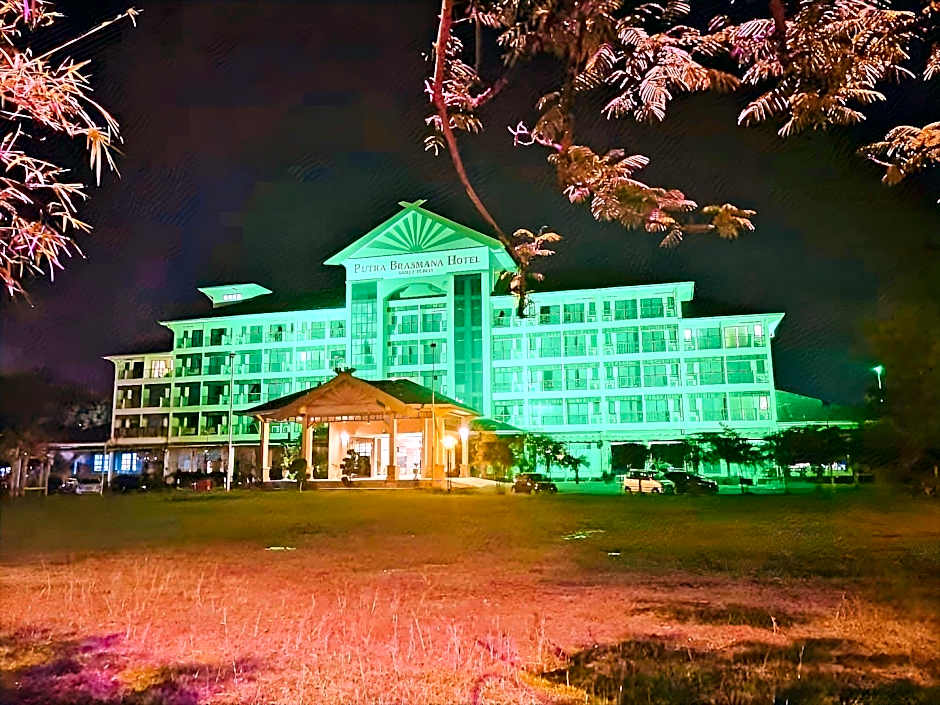 Putra Brasmana Hotel