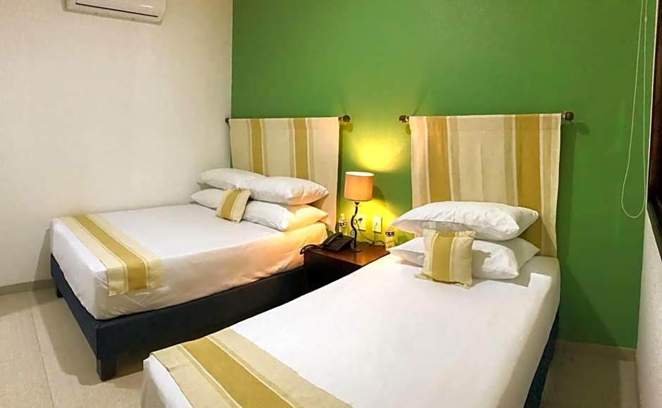 Nueve Agaves Hotel