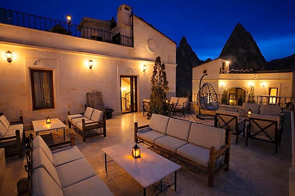 Milat Cave Hotel