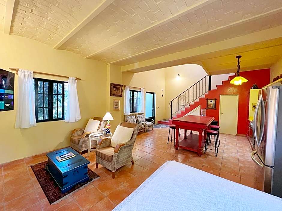 Deluxe Bungalow, Garden View — 33 fotoğraftan 1. fotoğraf
