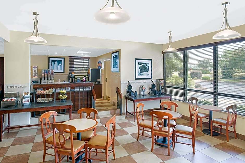 Baymont by Wyndham Greenville
