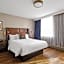 Metcalfe Hotel Ottawa by Gray Collection