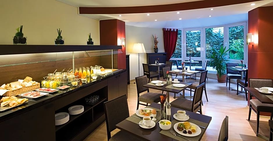 NH Frankfurt Villa