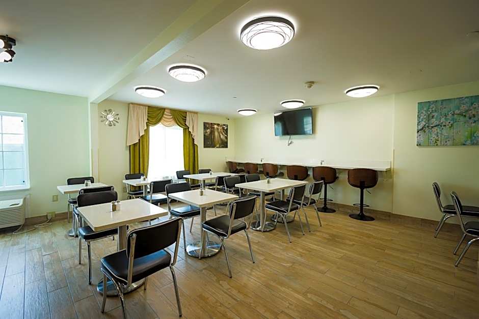 Hawthorn Extended Stay by Wyndham Saint Robert