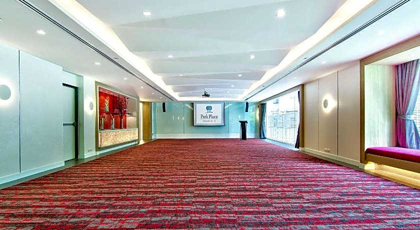 Park Plaza Bangkok Soi 18