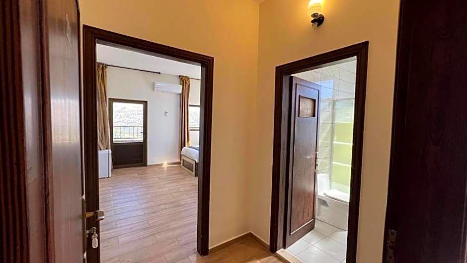 Al-jabal castle Hotel - Ajloun