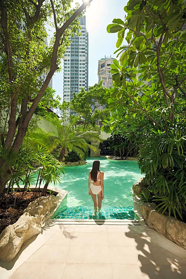 Dusit Suites Hotel Ratchadamri, Bangkok