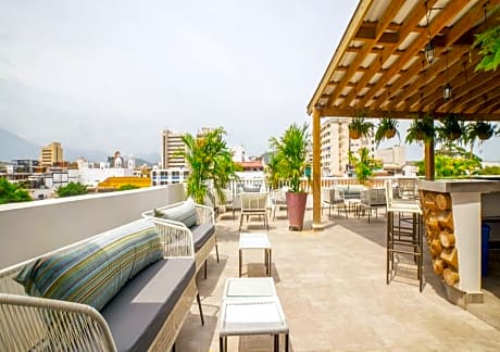 Hotel 1525 By Gh Suites