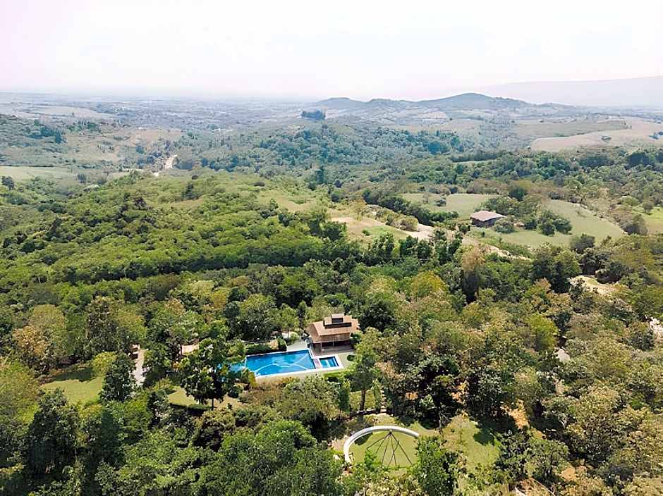 Phukumhom Resort