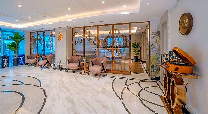 Grand Hilarium Hotel