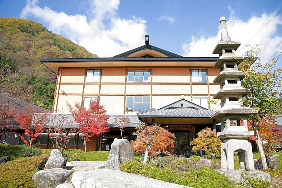 Yuttarino-Sato Inaka