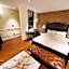 Le Stendal Hotel