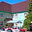 Logis Hôtel Le Pan De Bois